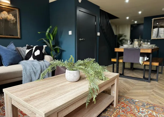 Manhattan-style Chic Loft, Sleeps 4, Heart Of *