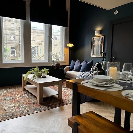 Manhattan-style Chic Loft, Sleeps 4, Heart Of شقة ليدز
