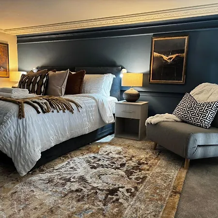 شقة Manhattan-style Chic Loft, Sleeps 4, Heart Of *