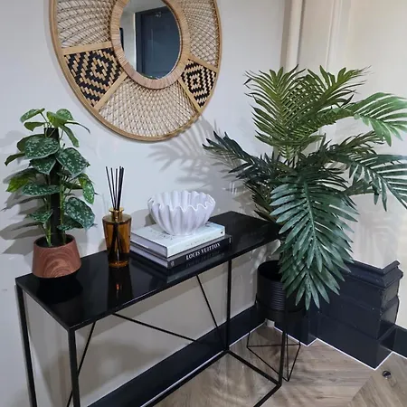 Manhattan-style Chic Loft, Sleeps 4, Heart Of *